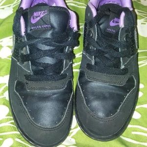 Nike Delta Force Low top Black Purple 325260-005